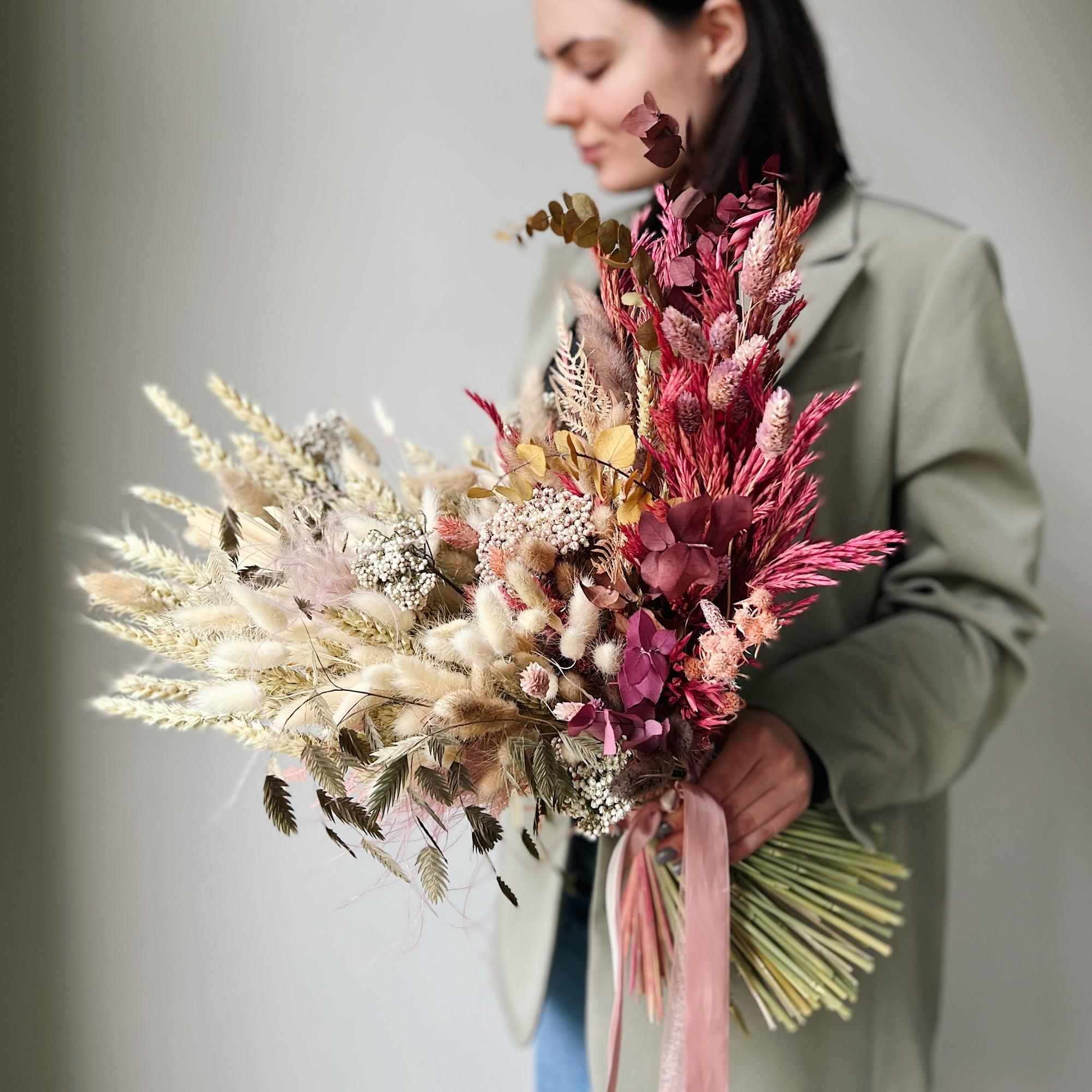 Доставка букетов из сухоцветов - купить сухие цветы и травы в Москве
